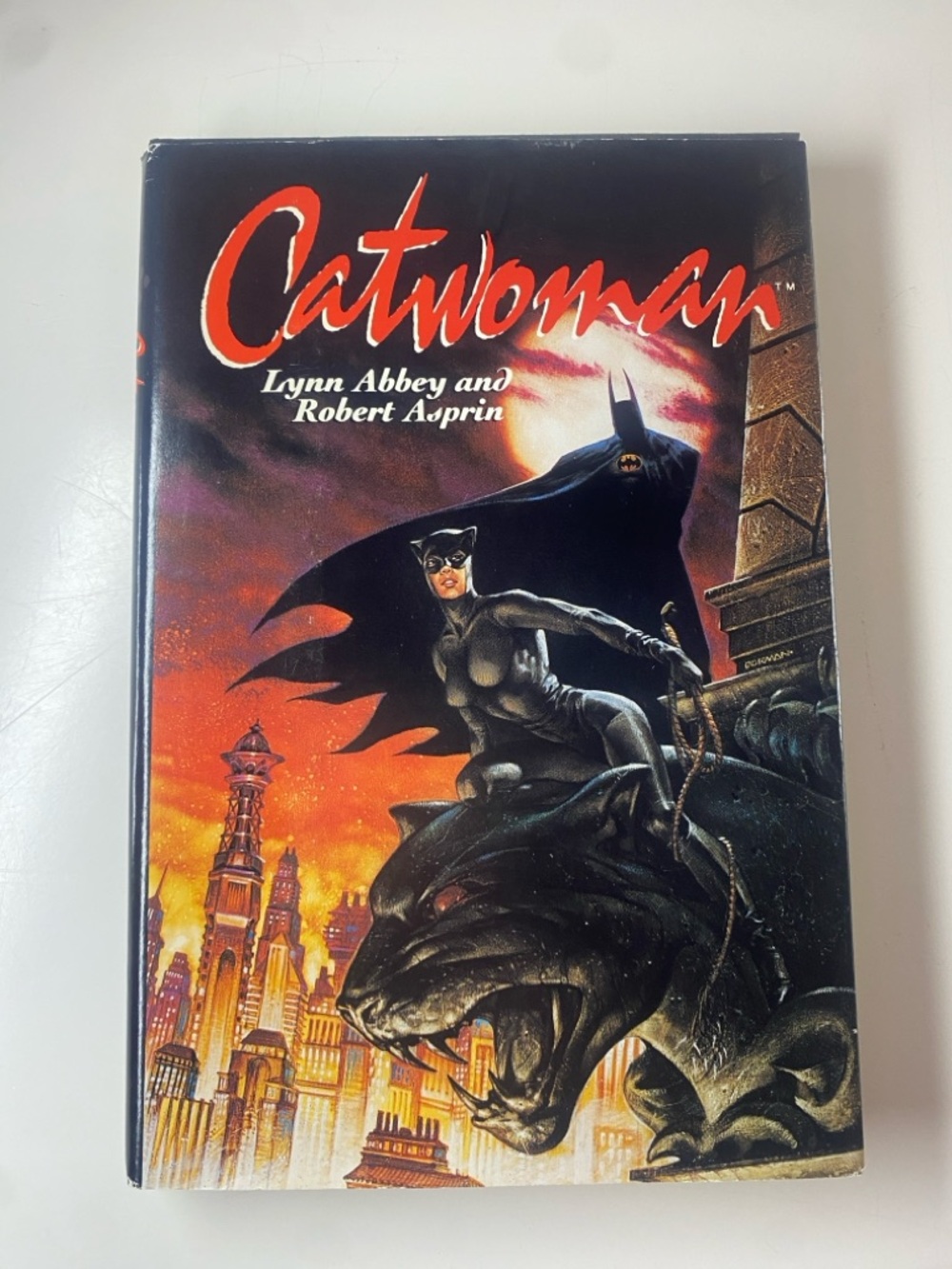 Catwoman Tiger Hunt by Lynn Abbey and Robert Asprin (Hardcover 1992)